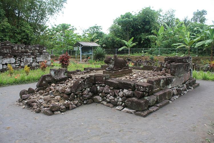 Nandi Village