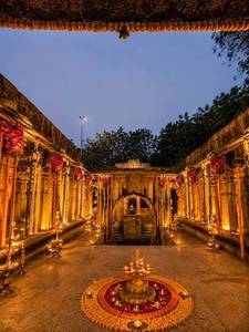 Venkatapathi Bhavi (Lakshabhavi)