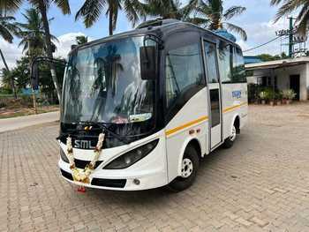 15 Seater Mini Bus A/C 2/1