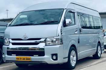 Toyota commuter A/C