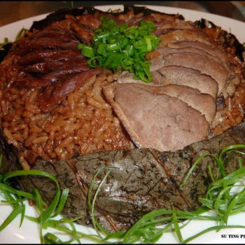 Lap mei fun with smoked duck, salted duck with bone and turkey liver sausage. dried prawns, mushrooms and yam cubes