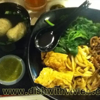 Dried Style Pan Me With Pork Balls