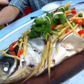  Ginger Steamed Fish Head
