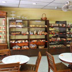 Bakery Joy (欢欣西饼屋)