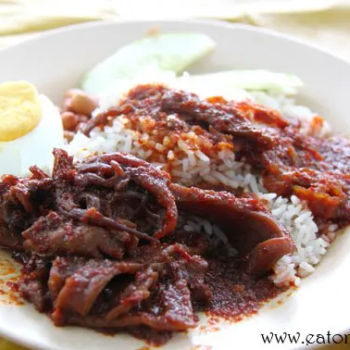 Nasi Lemak With Sambal Sotong
