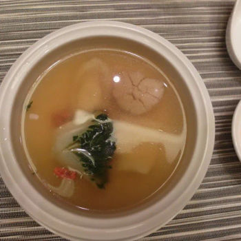 Double Boiled Kung Fu Soup With Baby Abalone, Cordyceps, Fish Maw And Morel Mushrooms