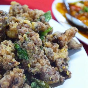 Salted Egg Mantis Prawns