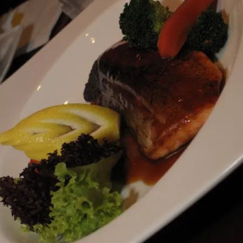 Grilled Salmon With Teriyaki