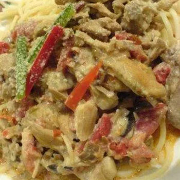 Spicy Chicken and Mushroom pasta