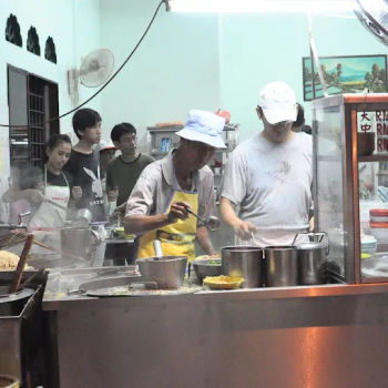 Wantan Noodle Stall