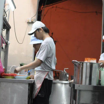 Wantan Noodle Stall