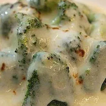 Oven Baked Broccoli with Cheese