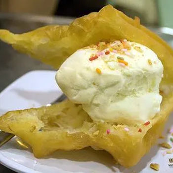 Vanilla Ice Cream Cha Kui