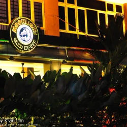 Moonlight Cake House