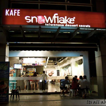 Snowflake @ IOI Boulevard