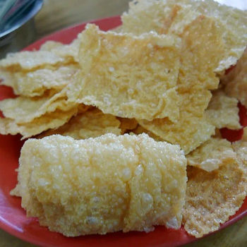 Tau kee (bean curd sticks)