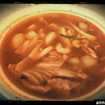 Seafood Tom Yum Meehoon