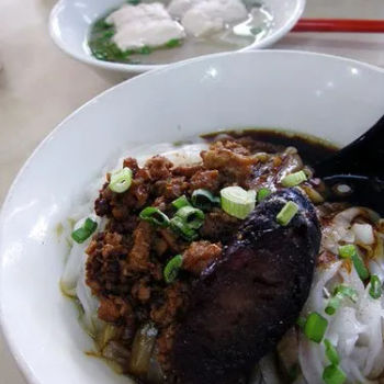 Signature Original Hakka Pork Ball Noodl