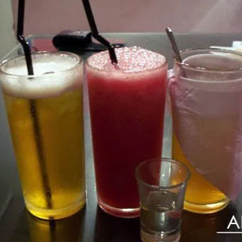 Ice Green Tea; Watermelon Juice & sugar syrup; Warm Green Tea