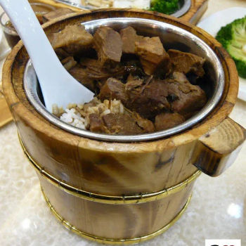 Dang Gui Stewed Pork with Rice