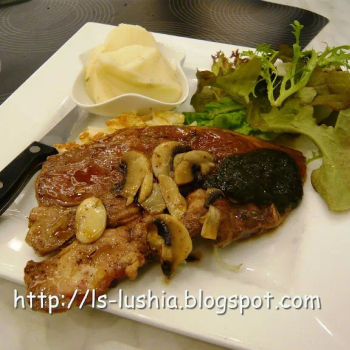 Gourmet pancakes selection-Grilled lamb