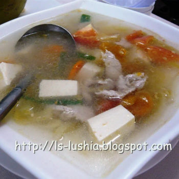 Salted Vegetable Soup With Bean Curd