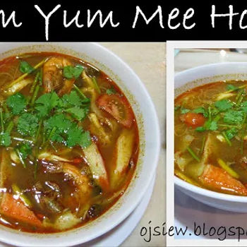 Tom Yam Mee Hoon
