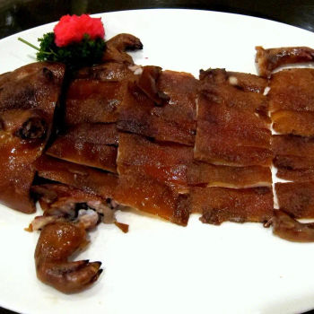 Charcoal Roasted Suckling Pig