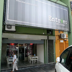 Entree Cafe