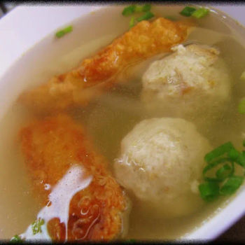 Fishball soup