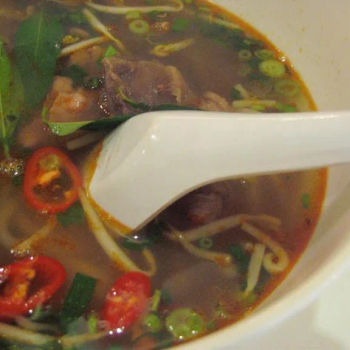 Vietnamese Beef Soup Noodles