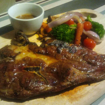 LAMB SHOULDER – RM 15.90
- Australian lamb shoulder with bone