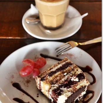 Tiramisu & Latte