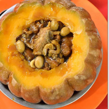 Steamed Pumpkin with Braised Spare Ribs with Dried Shrimps and Peanuts