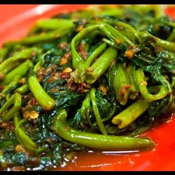 Stir Fried Kangkong Belacan 马来风光