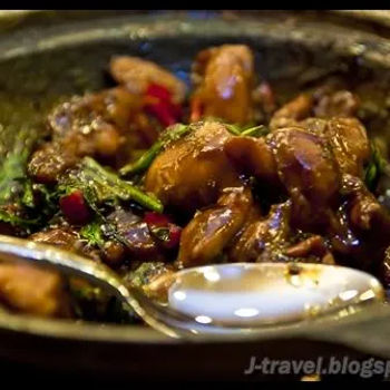 Taiwanese Supreme Chicken in 3 Varieties of Sauce (三杯鸡)