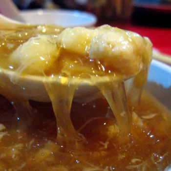 Shark Fin Soup with Crabmeat and Conpoy (dried scallop)(干贝蟹肉鱼翅)