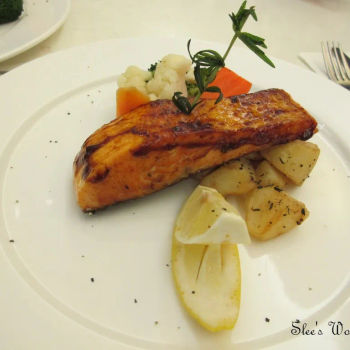 Grilled Salmon Fillet