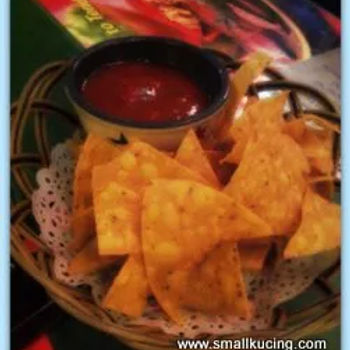 Nanchos with Spicy dips