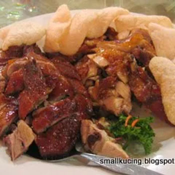 Crispy Roast Chicken and Roast Duck Combination