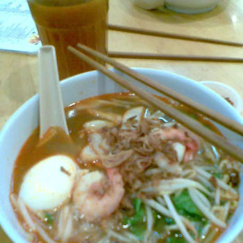 Prawn Noodle with a Glass of Red Dates Water