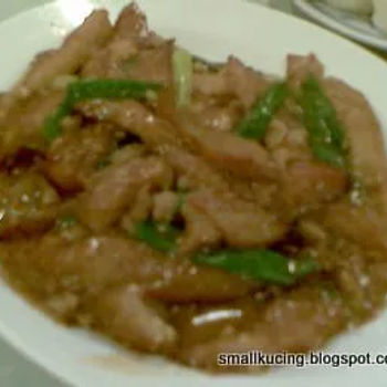 Stir-Fry Brinjal With Mince Meat