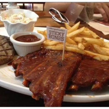 Hickery BBQ Spare Ribs & Steak Combo