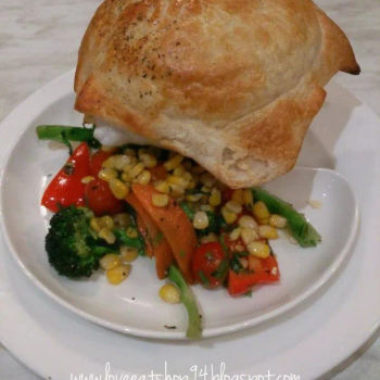 Gourmet Chicken Pie