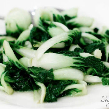 Stir-fry HK Chinese Cabbage (清炒香港奶白)