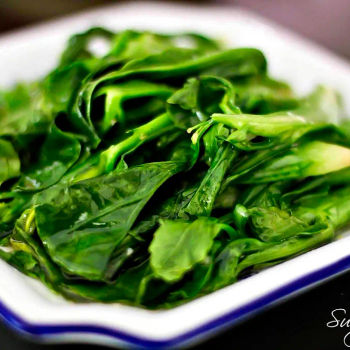 Stir-fry Chinese Broccoli (清炒启兰)