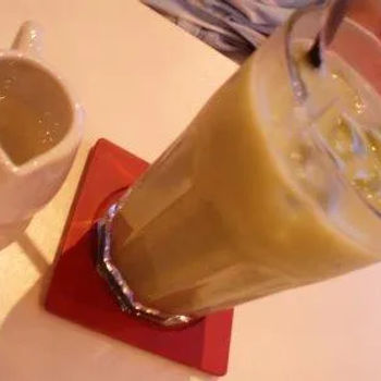 Green Tea with Milk