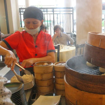 The pau and steamed dumplings section.