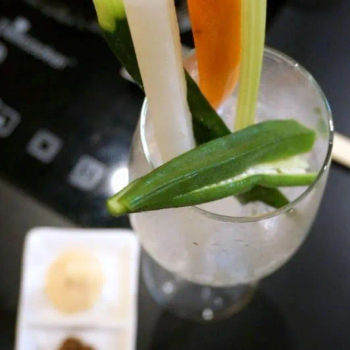 Signature Bowl Of Crunchy Veggies On Ice