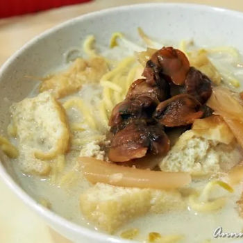 White Curry Mee (small)